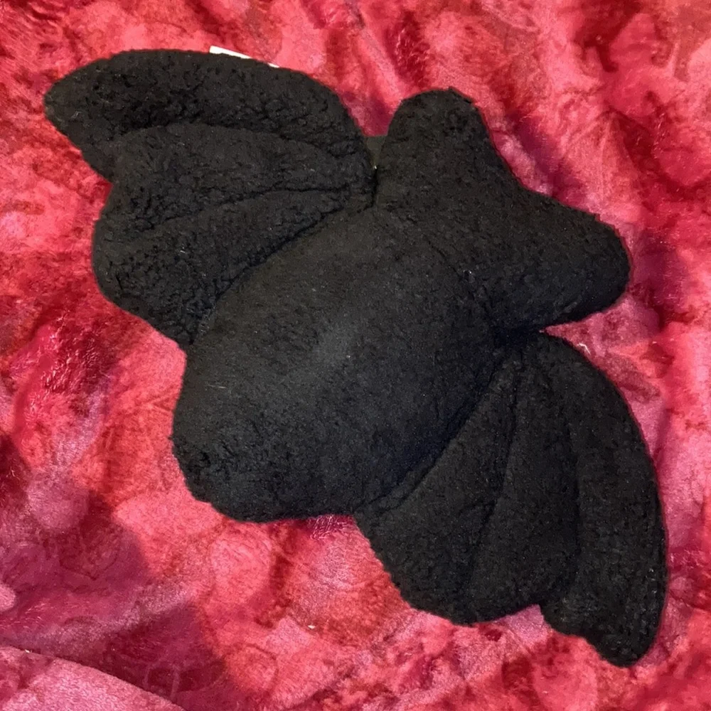 Decorative bat shaped pillow *FIRM PRICE*